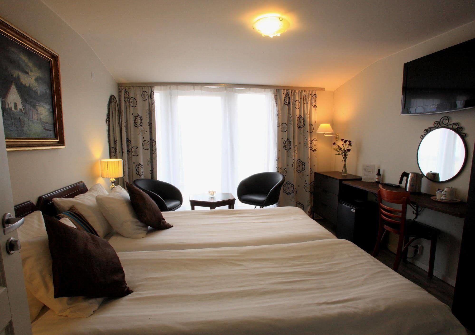 Vejby Strand Hotel Vejbystrand ภายนอก รูปภาพ
